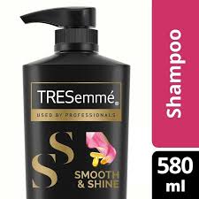 Tresmee Smooth   Shine Shampoo 580Ml